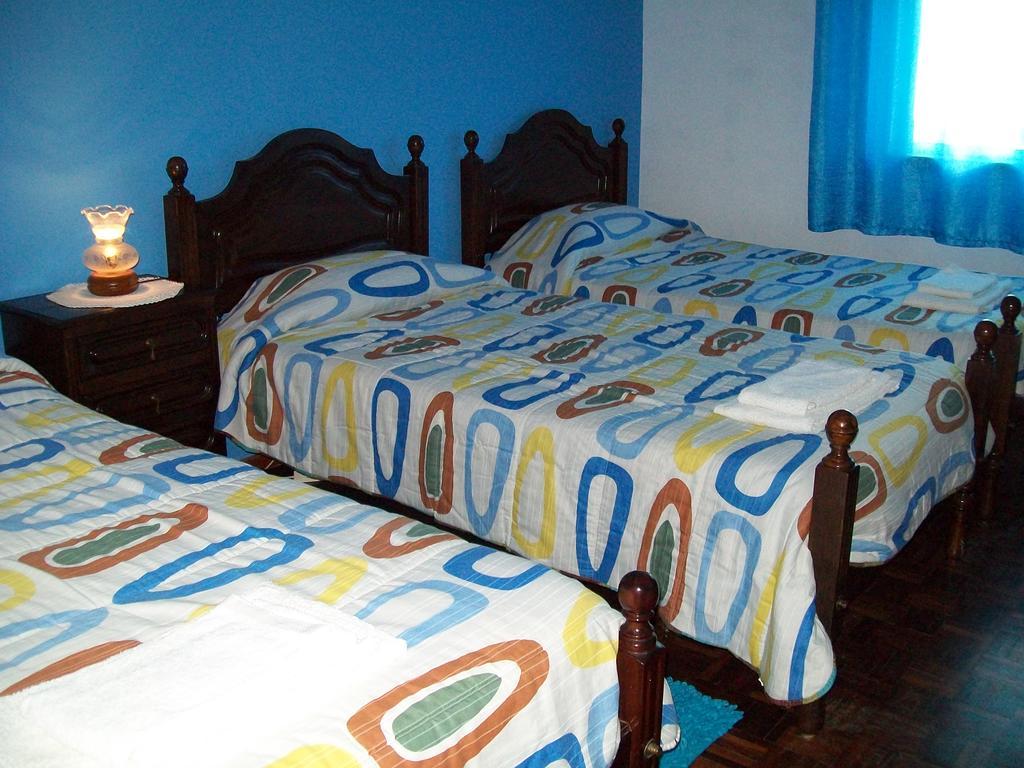 Pacheco'S Guesthouse Lagos Bagian luar foto