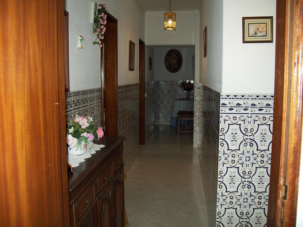 Pacheco'S Guesthouse Lagos Bagian luar foto
